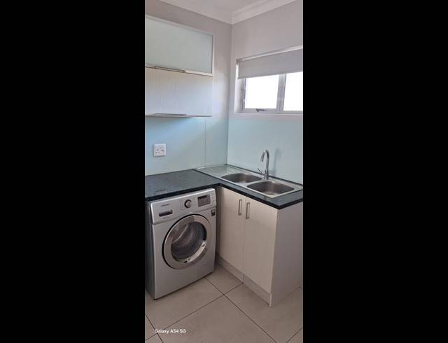 2 BEDROOM COMPLEX FOR SALE IN UMHLANGA ROCKS
